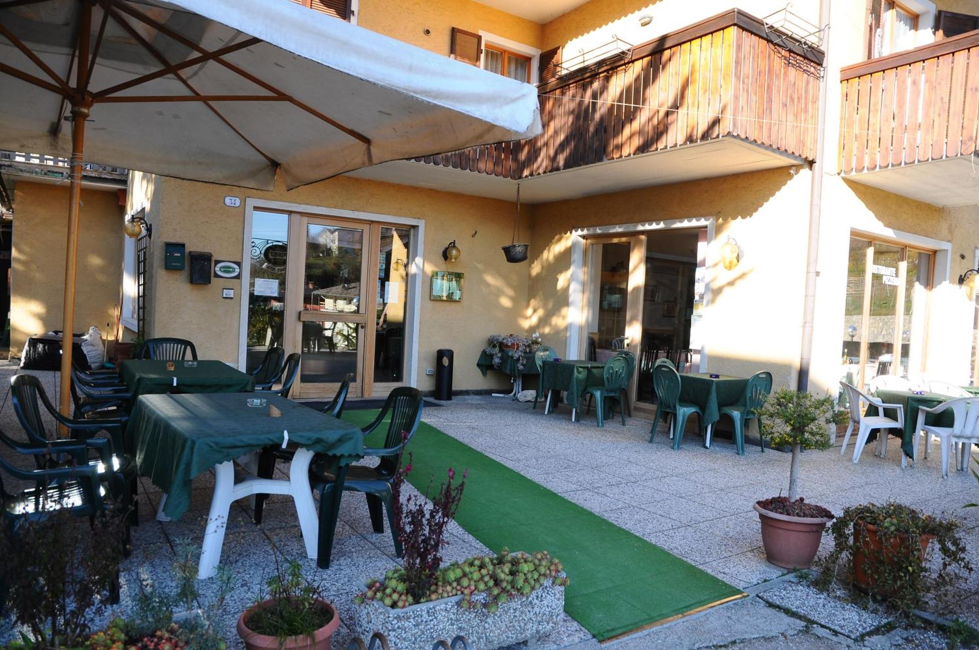 Hotel Cristina Tenno Exterior foto